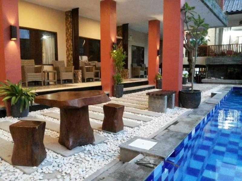 Holiday Beach Inn Пангандаран Экстерьер фото